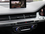 Q7  4WD 本革シート