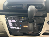 【 オートエアコン 】車内温度を感知して自動で温度調整をしてくれるのでいつでも快適な車内空間を創り上げます!