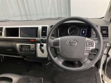 見通しのよいすっきりとした視界で、誰でも運転しやすいです。運転のしやすさは疲れにくさにも繋がりますよ♪