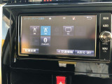 Bluetooth(ブルートゥース)接続機能付き。スマートフォンなどからお気に入りの音楽をワイヤレス再生できます。ドライブがさらに楽しくなりますね。