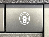 【クリアランスソナー】バンパーに付いたセンサーが障害物を検知!一定の距離に近づくとアラートで教えてくれます♪狭い駐車スペースや車庫入れ時も安心ですね☆