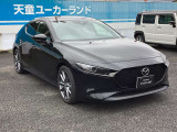 デザイン、走り、静粛性、環境性能、質感、すべてにおいて「誰もが羨望するクルマ」を実現できたのがマツダ3です。
