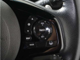 ◆アダプティブクルーズコントロール◆予め設定した車速内でクルマが自動的に加減速。前走車との適切な車間距離を維持しながら追従走行します。【LKAS】車線維持支援システムでステアリング操作を支援。
