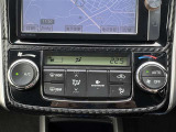 嬉しいオートエアコン装備です!1年中快適な室内に!車内温度を設定すると、風量を自動で調節してくれます♪