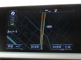 メーカー装着のナビを装備しております。