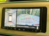 【パノラマモニター】専用のカメラにより、上から見下ろしたような視点で360度クルマの周囲を確認することができます☆死角部分も確認しやすく、狭い場所での切り返しや駐車もスムーズに行えます。