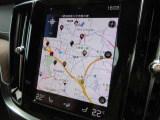 HDDナビゲーションシステム搭載、最新の地図ソフトに更新してご納車いたします。