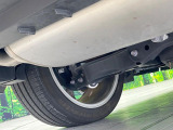 お車を安心してお乗りいただく為には、足回りの定期点検が欠かせません。サービスサポート(有償保証)では無料点検もご提供しており、安心のカーライフをお過ごしいただけるサポート体制が整っています。