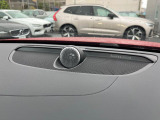 【Bowers & Wilkins】ボルボのプレミアムオーディオ。車内空間という特殊な環境に100年以上の伝統を持つイェーテボリ交響楽団の音響を再現した「コンサートモード」を搭載。