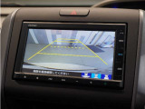 ◆バックカメラ◆リバースにするだけで映ります、後方の安全確認や、狭い駐車場での車庫入れ、雨の日や夜間など視界の悪い時に便利です!安全にバックする為には欠かせない装備です。