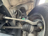 中古車は全てWeb在庫です。現車はストックヤードにて保管しており常時展示はしておりませんので、現車をご確認の場合は事前にお電話にてご連絡お願い致します。075-922-2313 定休日:毎週水曜日