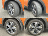 205/55R17 純正アルミホイール装着。タイヤはまだまだ使えます。