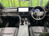 クラウンクロスオーバー 2.5 G アドバンスト レザー パッケージ E-Four 4WD 
