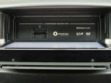 純正メモリーナビ(MM319D-W) CD・DVD再生  CD録音可 フルセグTV Bluetooth対応★携帯電話にダウンロードした音楽が車内でも楽しめます。ハンズフリー通話も可能です !
