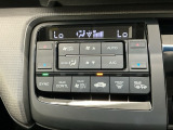 Wエアコン付きです!運転席・助手席それぞれ快適な車内でお過ごしいただけます。