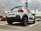 コーナーセンサー付きですので駐車も安心です。