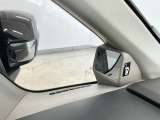 停車時や発進時、対向車とのすれ違いや路肩に寄せる時など、車両左側前方を確認するときに役立ちます♪