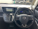 広々とした車内空間です。