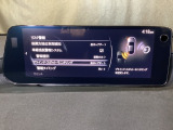 後方左右の死角に入ってしまった車両をセンサーが感知しドライバーにお知らせしてくれるブラインドスポットモニタリングシステム。高速の合流などでも安心できます。