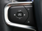 【全車速対応アダプティブクルーズコントロール】ミリ波レーダー+ステレオカメラ+赤外線により前方車輌を認識し、速度や車間距離を維持・調整。高速道路走行時や渋滞時にドライバーの負担を大幅に軽減します。