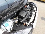 NA(自然吸気)エンジンですが、CVT(無段変速機)の採用により、停止状態からの発進や加速時もパワフル&スムーズです。