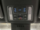 SOSボタン※T-Connectの契約が必要な機能です。