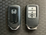 スマートキーです!ドアの施錠・解錠・エンジンの始動がスムーズで大変便利です!
