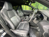 運転席シート廻りは使用感も少なく、良好な状態となっています。丁寧に使われていたことがよくわかりますね。