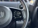 ハンドル右側スイッチは、ホンダセンシングの機能の一つ、「アダプティブクルーズコントロール」です。