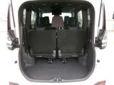 ラゲッジスペースは十分な広さを確保しています。日常のお買い物にも大活躍!積み下ろしも楽々ですよ。