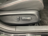 運転席と助手席はパワーポイントとなっております♪