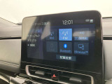 ブルートゥースに接続することにより、スマホに入ったお気に入りの音楽を車内で楽しむことができます♪あると本当に便利な機能になっています!