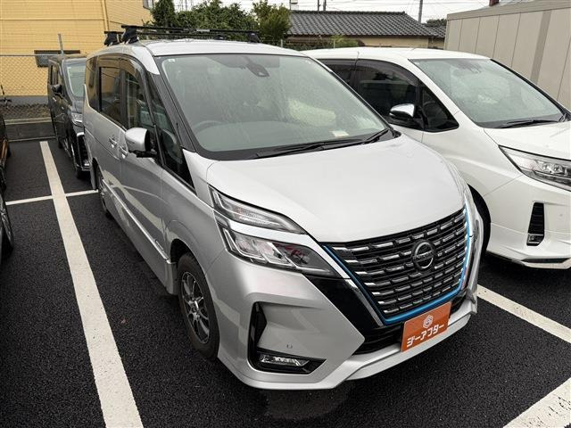 セレナ 1.2 e-POWER ハイウェイスターV 禁煙車 純正9インチナビ フルセグ