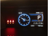 メーターは見やすい安全仕様!様々な情報がここに詰まっております◎ご来店時にはお客様自身の目でご確認ください。内装の質感や臭い・小さな傷など写真ではお伝えしにくい部分が有るのがU-carです。