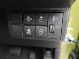 中古車は一物一価、同じようなお車でも、整備状況、外内装の状態など様々です。