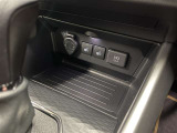 運転席・助手席シートヒーター付き♪お尻や腰回りを温めてくれますよ(^^♪