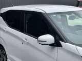ウインカー付きドアミラーです。歩行者や他の車両に対してアピールができます