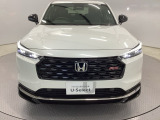車の個性が現れるフロントデザイン。バランスの取れたフォルムは飽きが来ず、毎日のドライブを誇らしい気持ちにさせてくれる美しさです