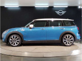気密性の高いMINIは外観のかわいらしさとは裏腹に、外の雑音を遮り、高級感のある快適なドライブをお楽しみいただけます。