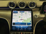 バックカメラにより駐車時の後方確認も楽にできます。