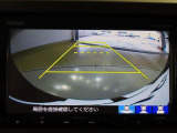 バックモニター付きです。