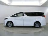『トヨタ認定中古車』3つの安心を1台にセット!1.徹底した洗浄 2.車両検査証明書つき 3.ロングラン保証つき 全てをクリアした【安心】の証!詳しくスタッフまでお気軽にお問い合わせ下さい。