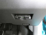 ETC車載器付きです。高速道路の料金所もスムーズに通過できます。※セットアップ費用は別途必要です。