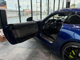 AMG4.0リッターV8DOHCツインターボ 510ps/6,250rpm  66.3kgm/1,750-4,750rpm(カタログ値) 19/20鍛造AMGマルチスポークアルミホイール 265/35&295/30 イエローペイントキャリパー