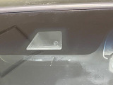 【ホンダセンシング】走行中に前方の車両等を認識し、衝突しそうな時は警報とブレーキで衝突回避と被害軽減をアシスト。より安全にドライブをお楽しみいただけます。