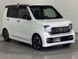 ご覧のように綺麗にクリーニングされており、とてもキレイなボディですよ。外装はもちろん内装も綺麗です。