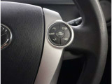 ハンドルから手を放さずに操作出来ますので、安全運転にもつながりますね