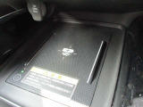 ワイヤレス充電器付いてます