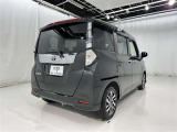 荷物も積めて小回りもききます。街乗りには便利なお車です!