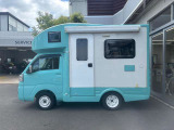 中古車は全てWeb在庫です。現車はストックヤードにて保管しており常時展示はしておりませんので、現車をご確認の場合は事前にお電話にてご連絡お願い致します。075-922-2313 定休日:毎週水曜日